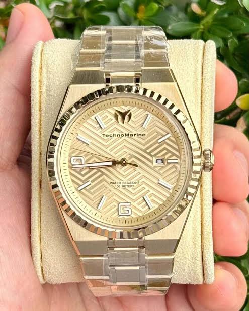 watch395 : TM-225055 Technomarine Mens Watch 42mm