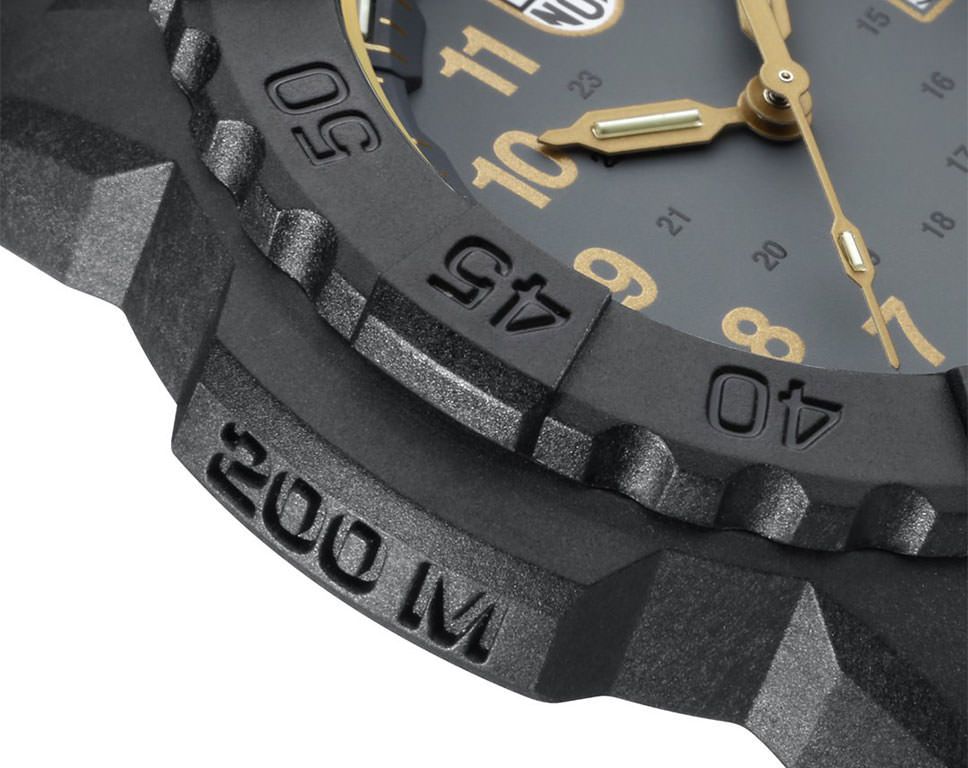 watch381 : XS.3508.GOLD Luminox Mens Watch 45mm