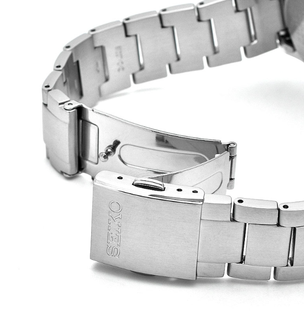 seiko27: Seiko Solar Quartz Selection Limited Model SBPX143 Mens Watch 38.7mm