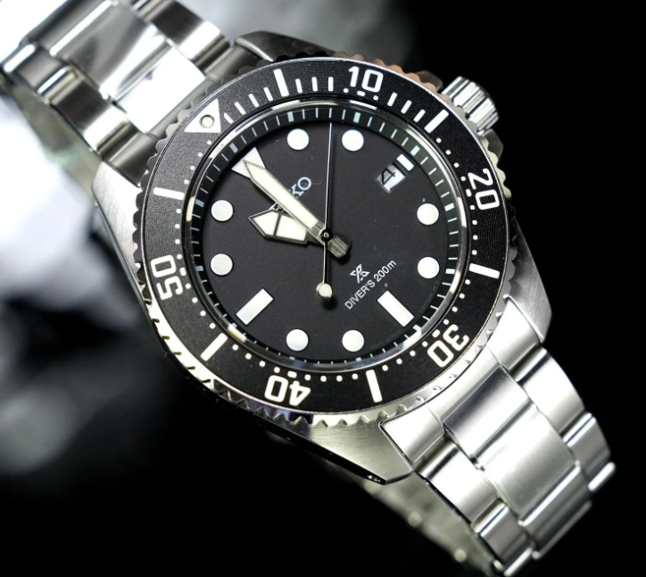 seiko37: Seiko Solar Quartz Prospex Diver Scuba SBDJ063 Mens Watch 41mm