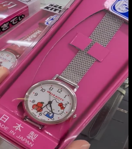 Hello kitty watch