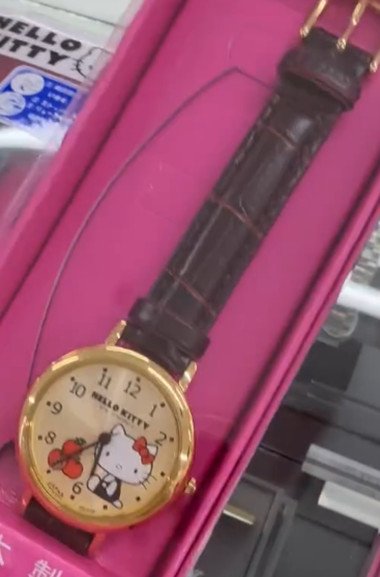 Hello kitty watch